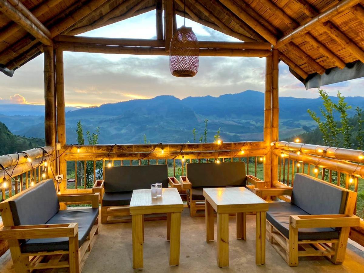 Hass Glamping Campsite Jericoc (Antioquia)